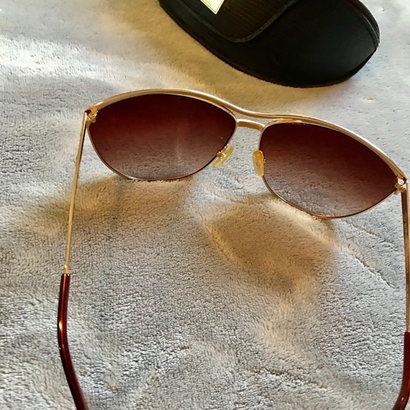 [O by Oscar de la Renta] Glam Cat Eye Metal - Picture 3 of 7